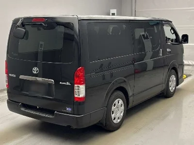 Toyota HiAce Van