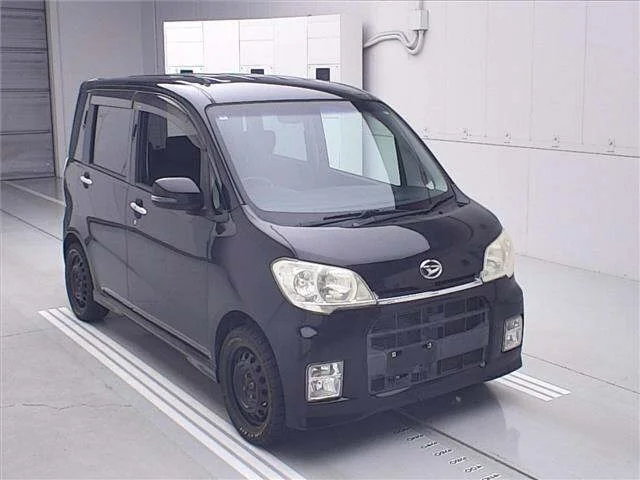 Daihatsu Tanto Exe 2011
