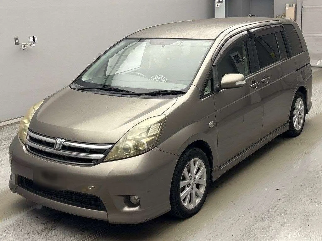 Toyota Isis 2007