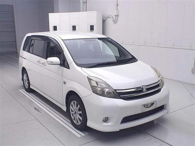 Toyota Isis 2009