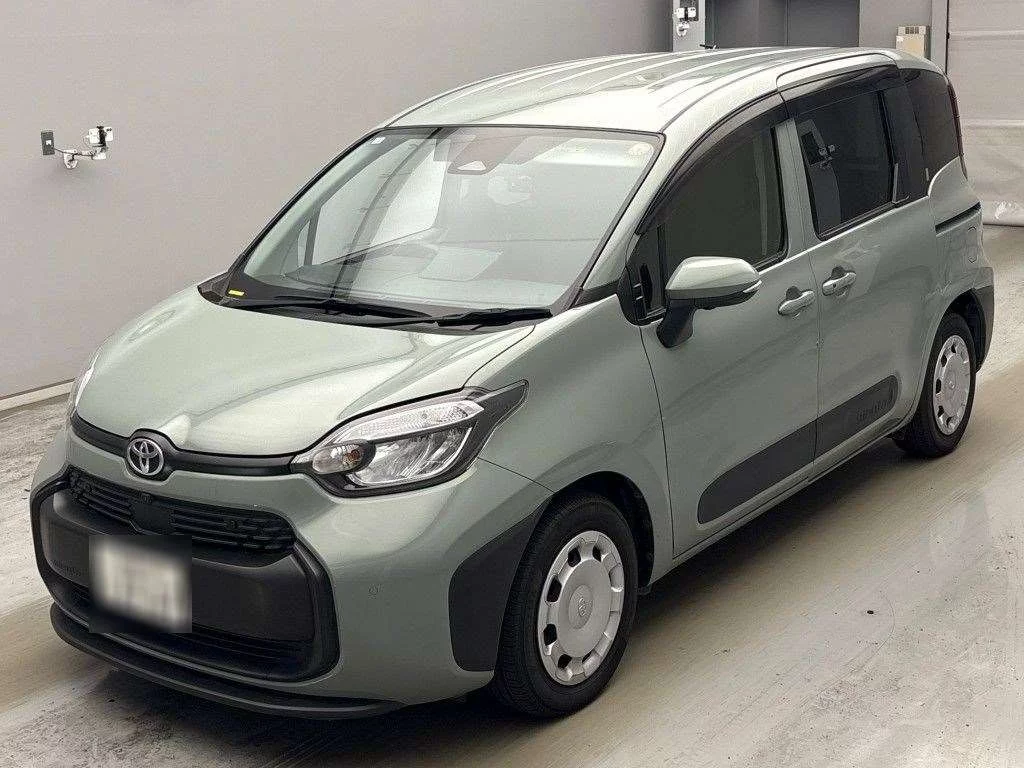 Toyota Sienta 2022