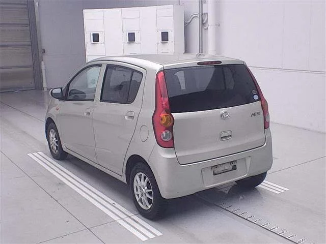 Daihatsu Mira 2007