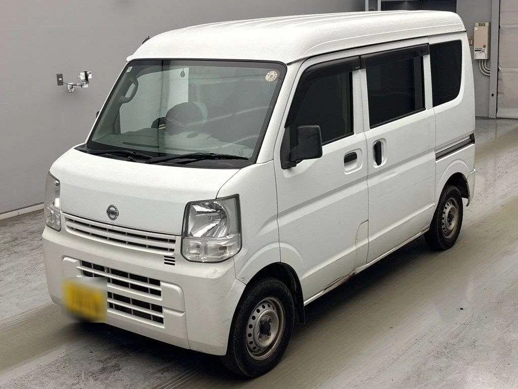 Nissan NV100 Clipper 2015