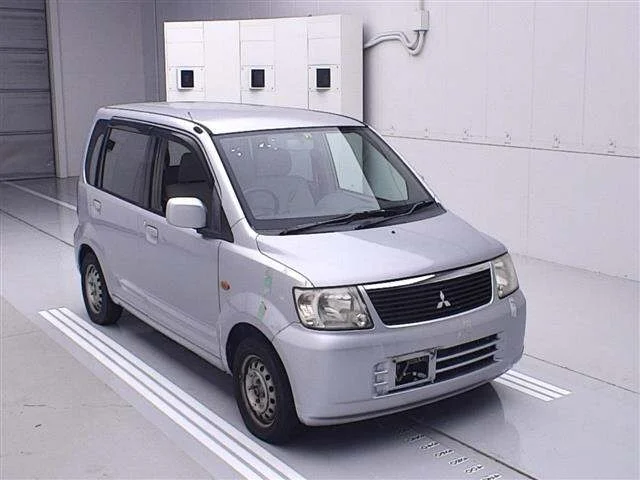 Mitsubishi eK Wagon 2005