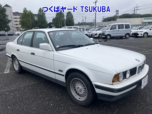 BMW 5-Series  с аукциона в Японии