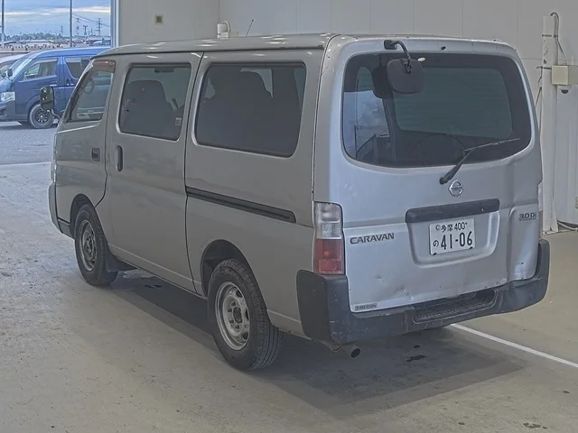 Nissan Caravan  с аукциона в Японии