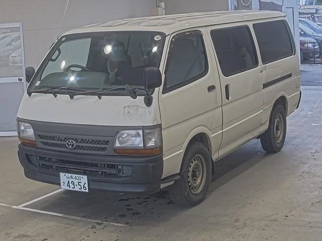 Toyota HiAce 2000