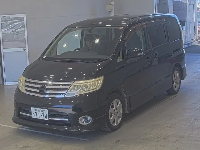Nissan Serena 2008