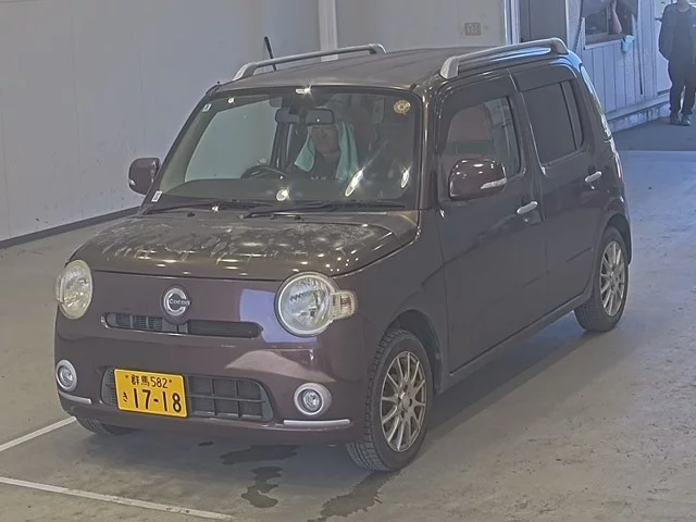 Daihatsu Mira Cocoa 2010