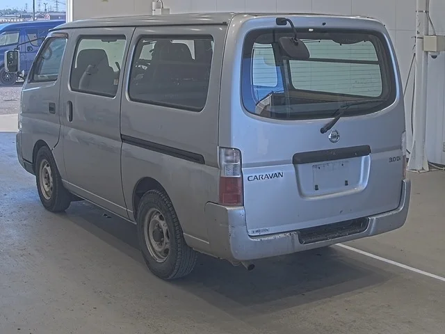 Nissan Caravan  с аукциона в Японии