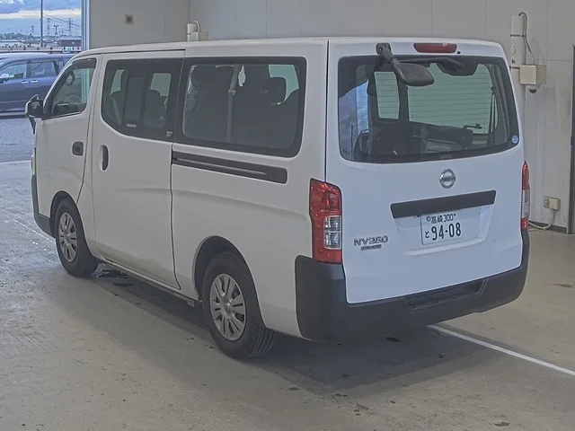 Nissan NV350 Caravan  с аукциона в Японии