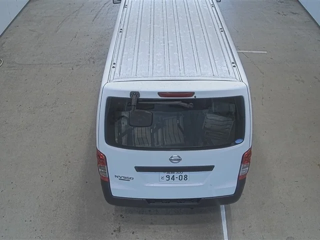 Nissan NV350 Caravan  с аукциона в Японии