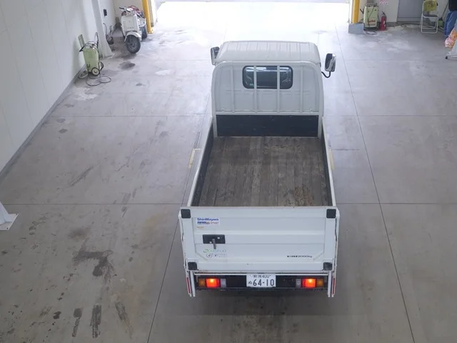 Isuzu Elf  с аукциона в Японии