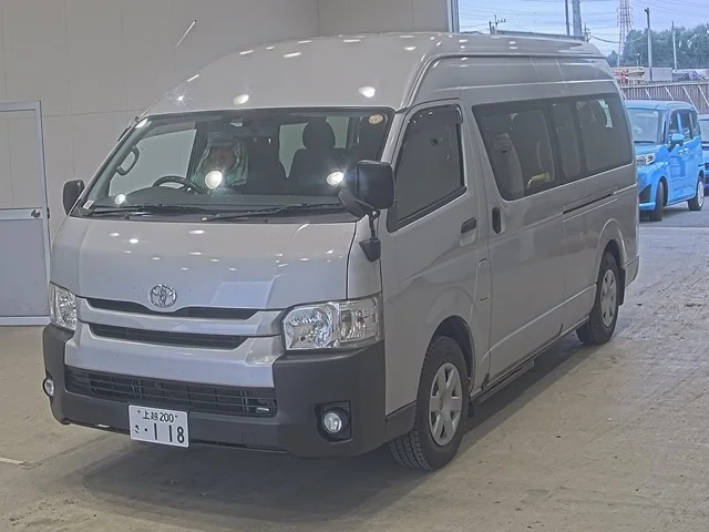 Toyota HiAce 2014