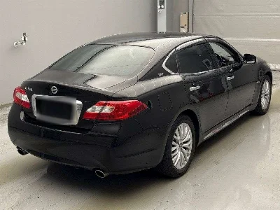 Nissan Cima