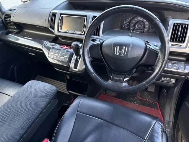 Honda Stepwgn  с аукциона в Японии