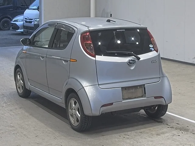 Subaru R2  с аукциона в Японии