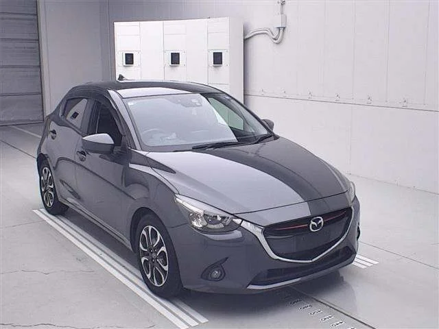 Mazda Demio 2016
