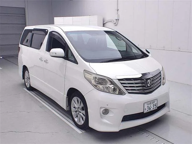 Toyota Alphard 2010