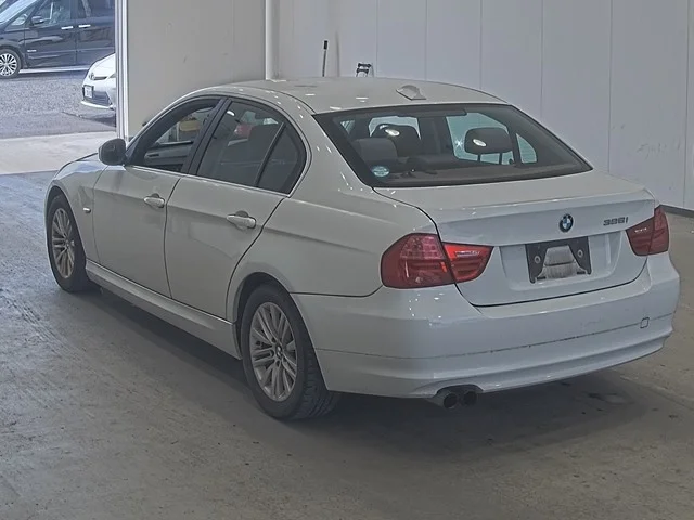 BMW 3-Series  с аукциона в Японии