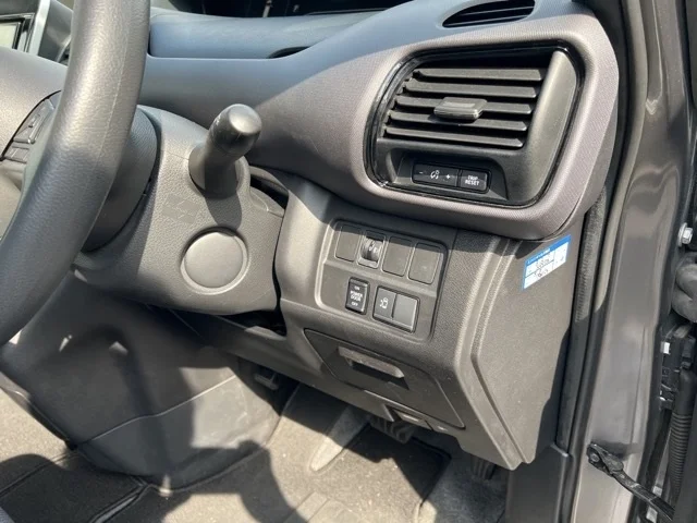 Nissan Serena  с аукциона в Японии