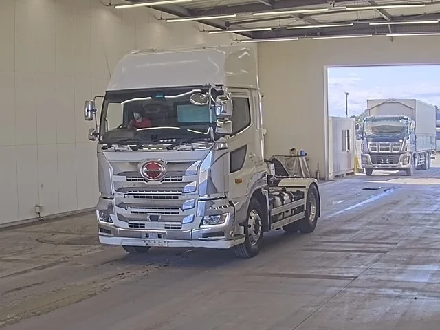 Hino Profia  с аукциона в Японии