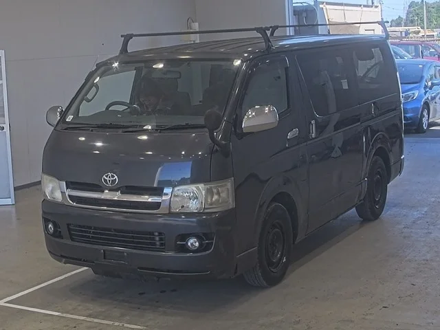Toyota HiAce 2006