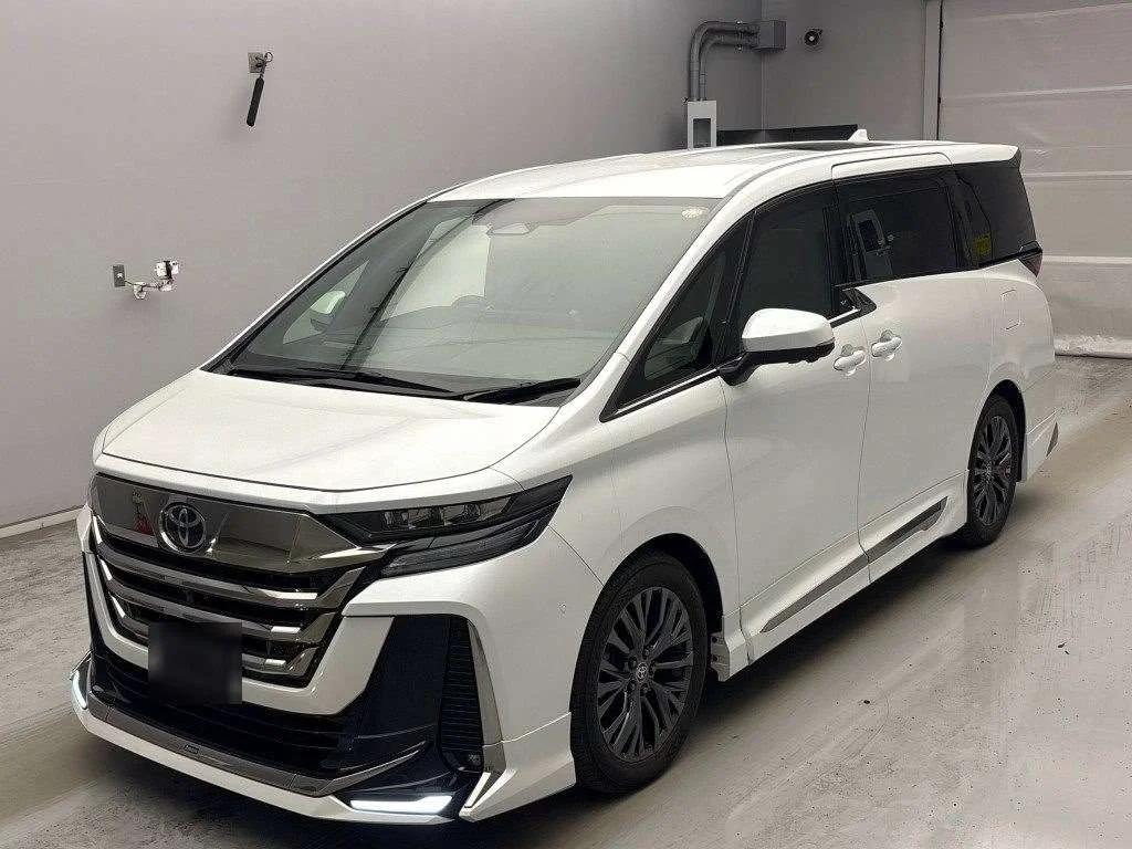 Toyota Vellfire 2023