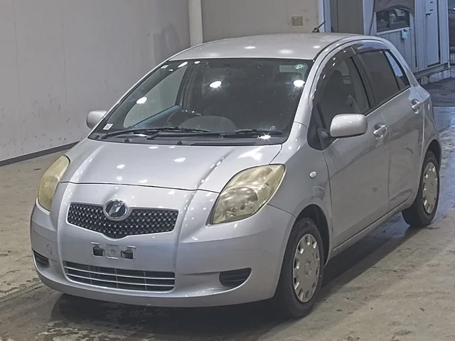 Toyota Vitz 2005