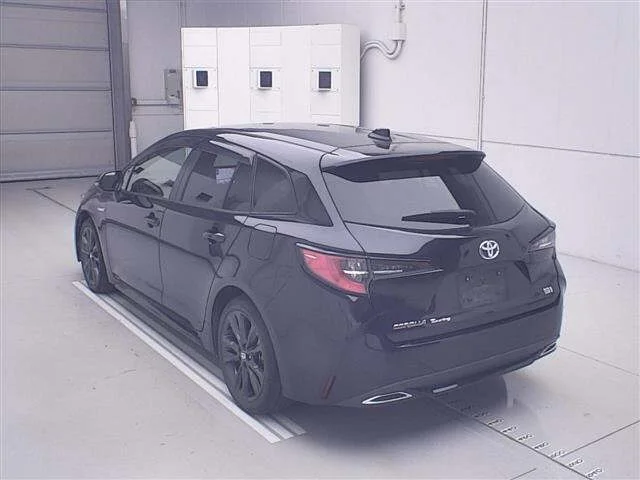 Toyota Corolla  с аукциона в Японии