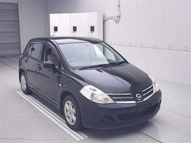 Nissan Tiida 2011