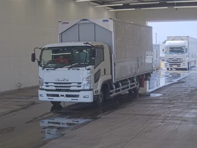 Статистика аукционов Isuzu Forward