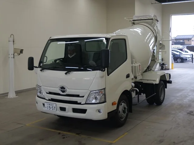Hino Dutro  с аукциона в Японии