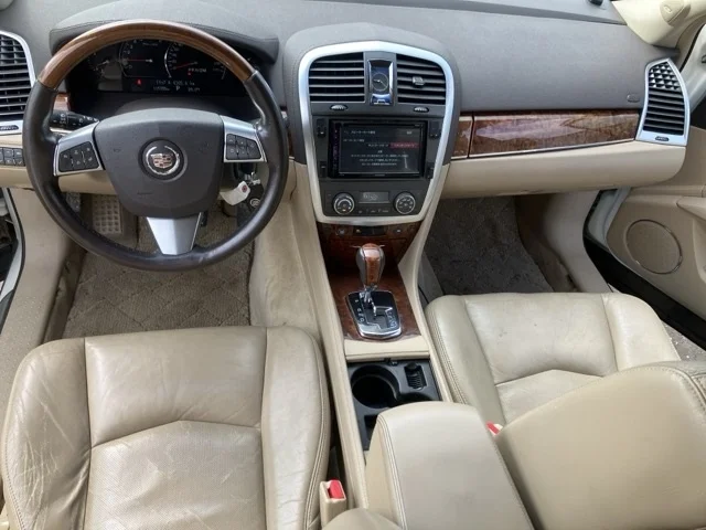 Cadillac SRX  с аукциона в Японии