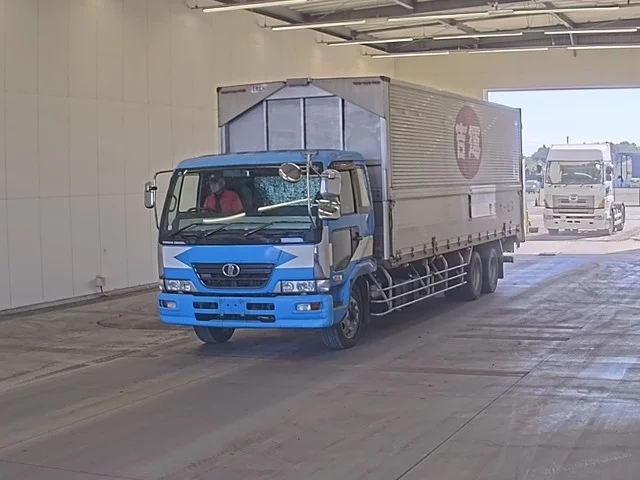 NISSAN DIESEL (UD) CONDOR  с аукциона в Японии