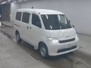 TOYOTA TOWN ACE VAN