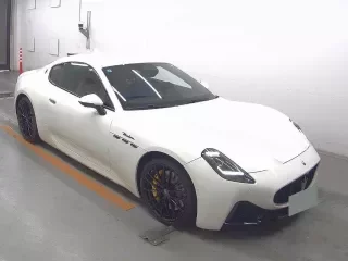 MASERATI GRANTURISMO
