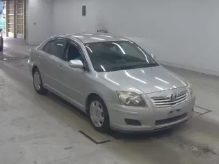 TOYOTA AVENSIS SEDAN