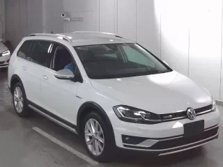 VOLKSWAGEN GOLF ALLTRACK