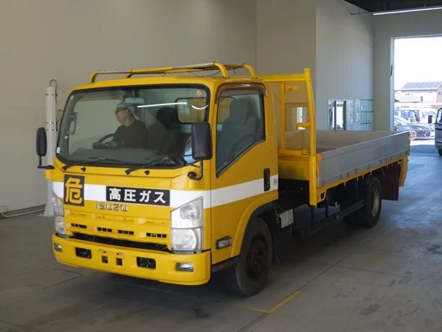 Isuzu Elf  с аукциона в Японии