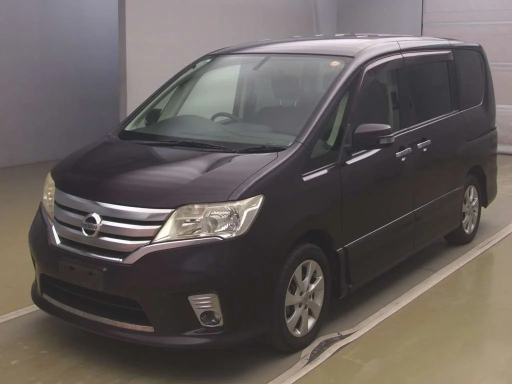 Nissan Serena 2011