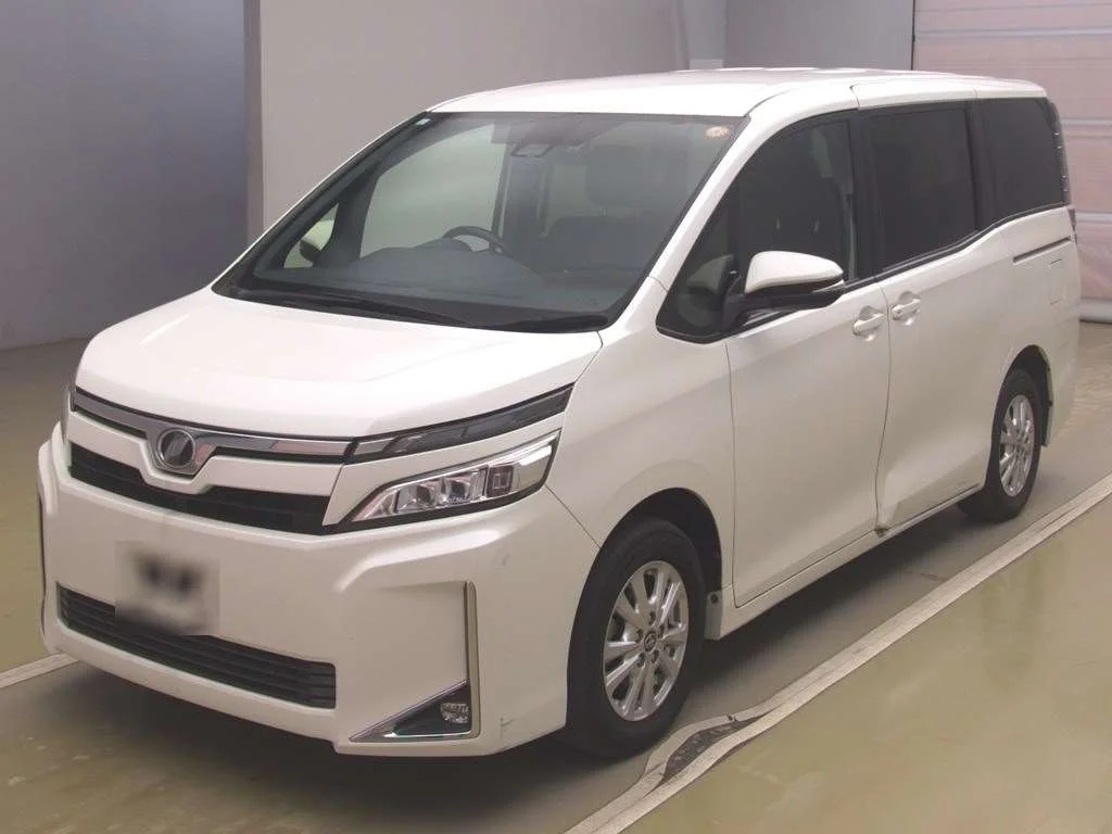 Toyota Voxy 2017