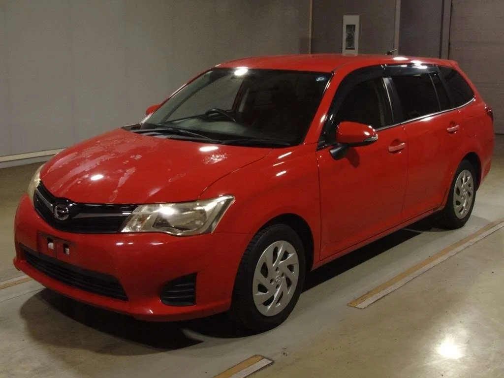 Toyota Corolla Fielder 2012