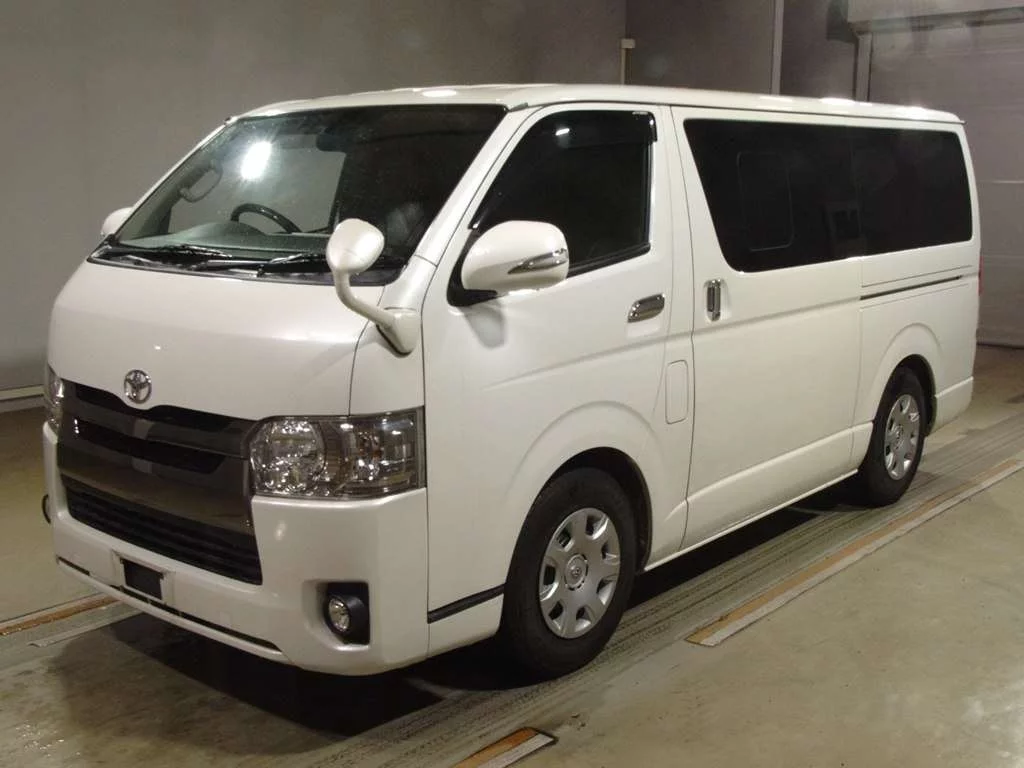 Toyota HiAce Van 2016