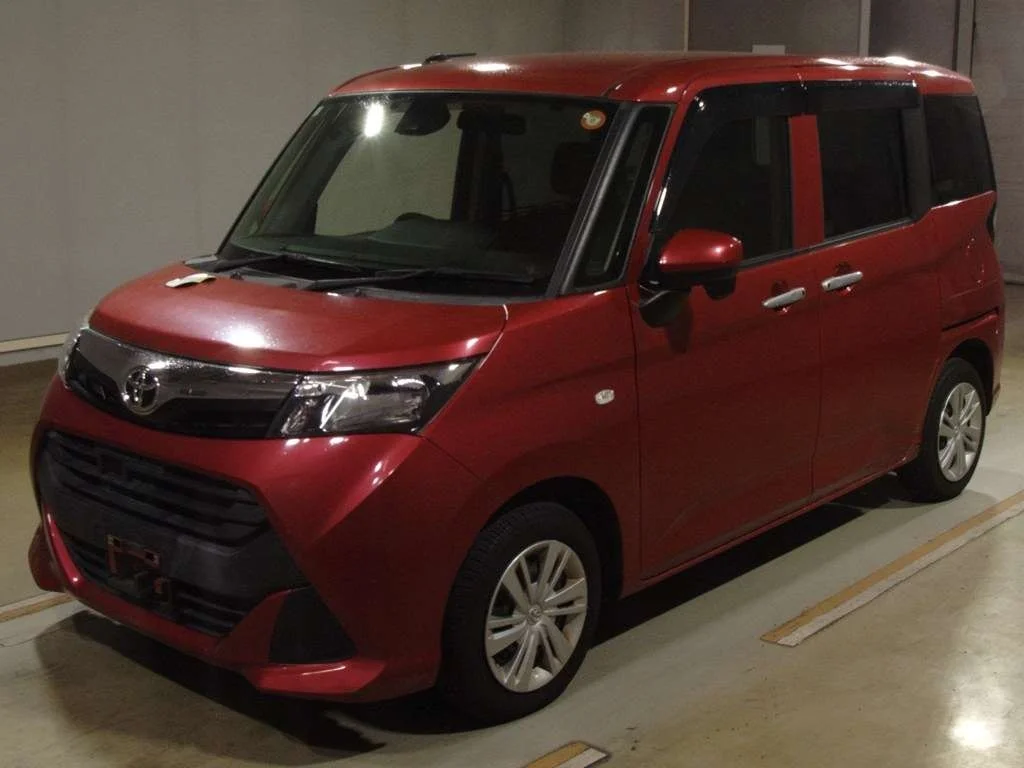 Toyota Tank 2017