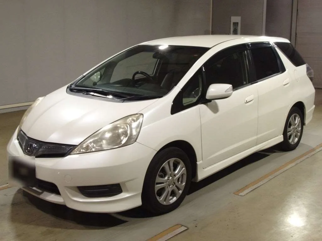 Honda Fit Shuttle 2012