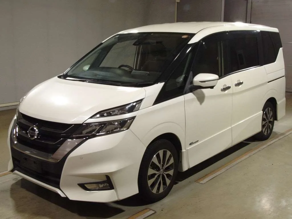 Nissan Serena 2016