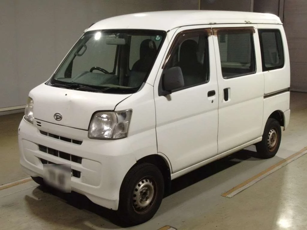 Daihatsu Hijet Cargo 2012