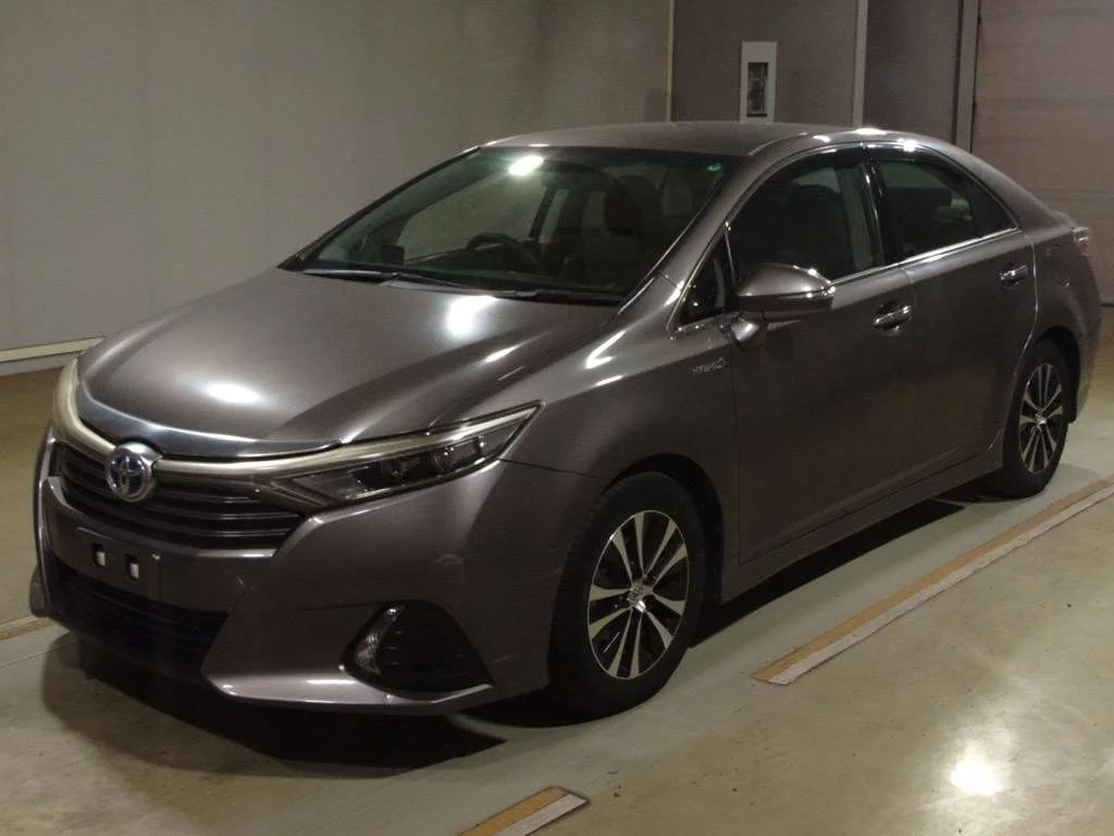 Toyota Sai 2013