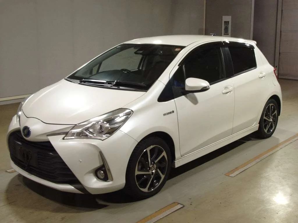 Toyota Vitz 2018